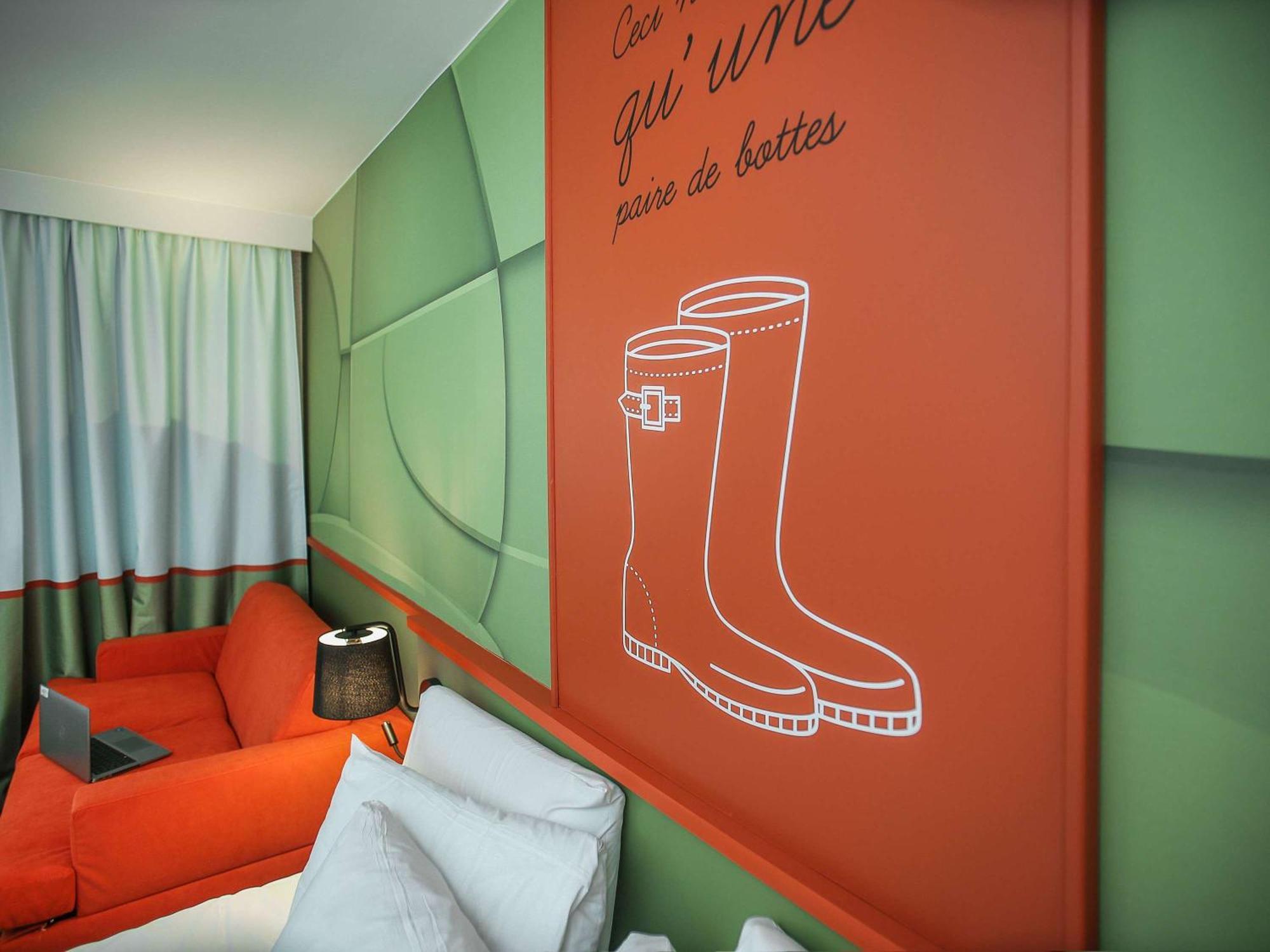 Ibis Styles Lisieux Normandie מראה חיצוני תמונה