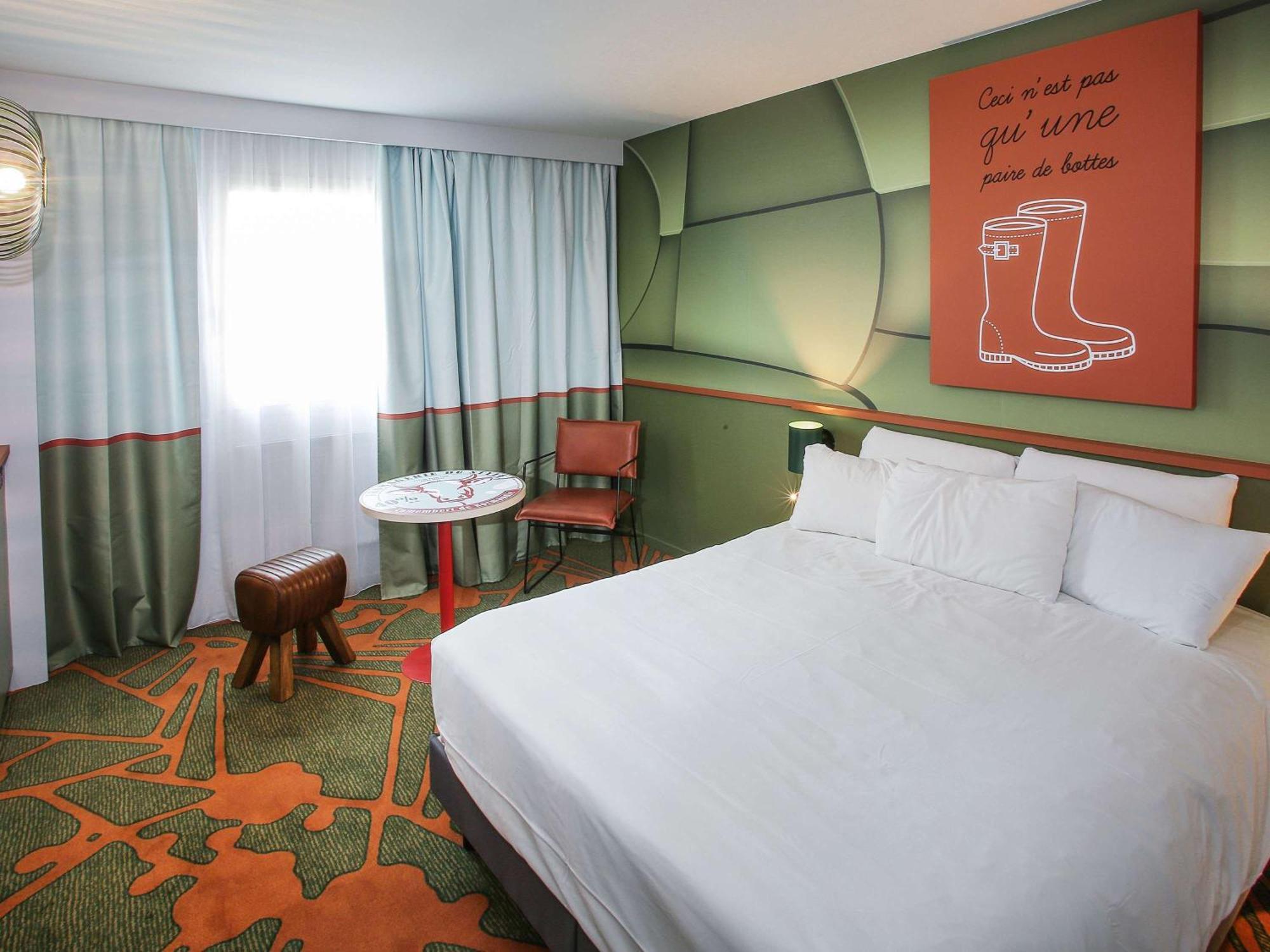 Ibis Styles Lisieux Normandie מראה חיצוני תמונה
