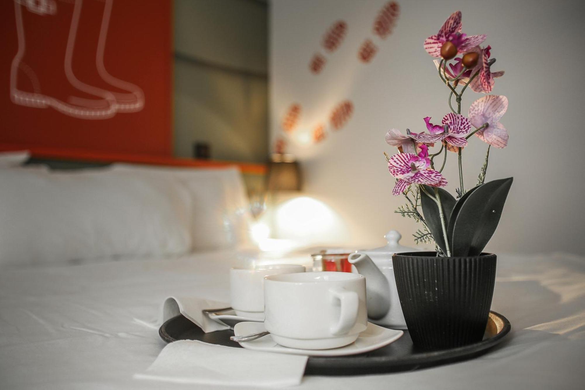 Ibis Styles Lisieux Normandie מראה חיצוני תמונה