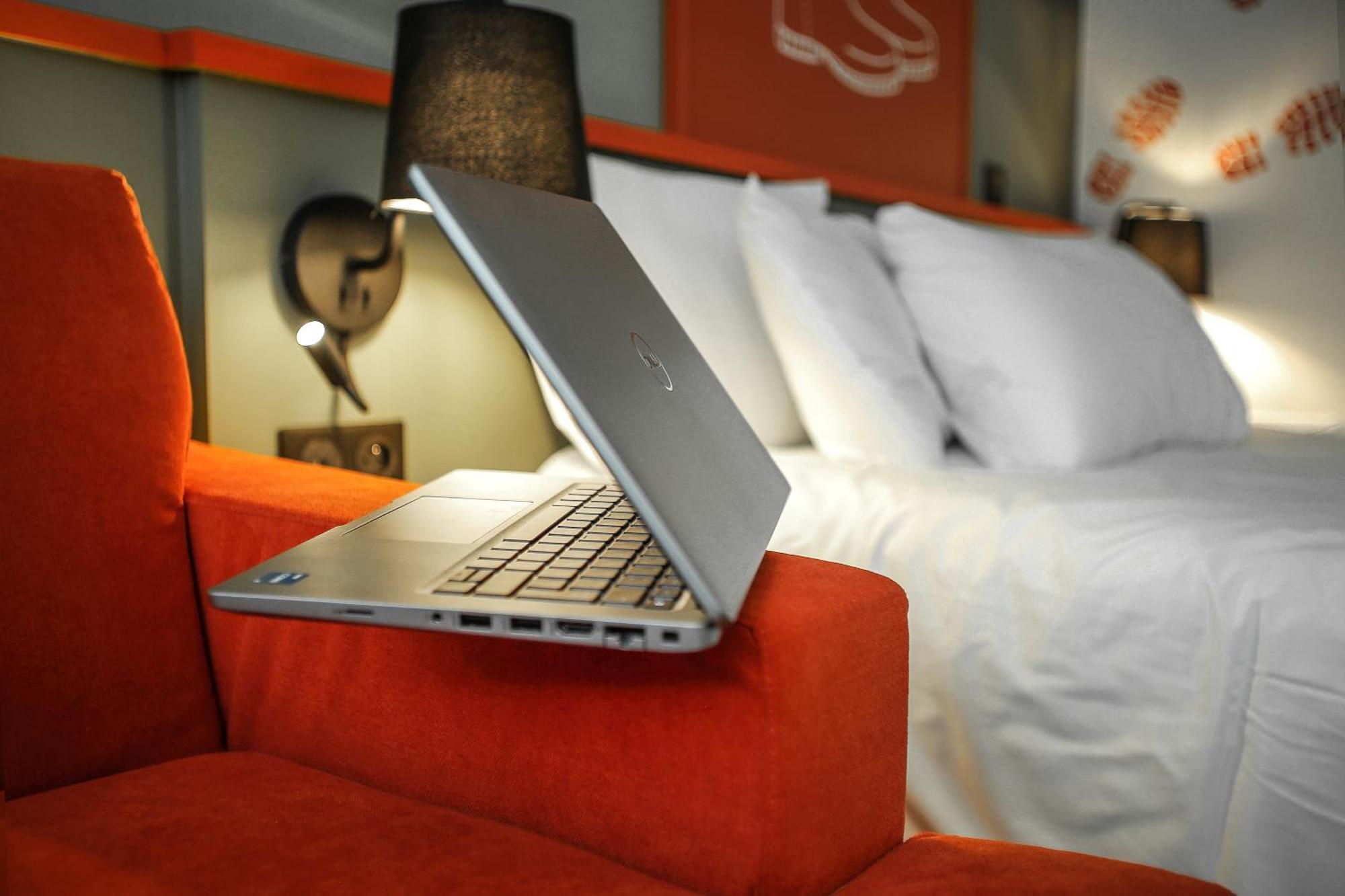 Ibis Styles Lisieux Normandie מראה חיצוני תמונה